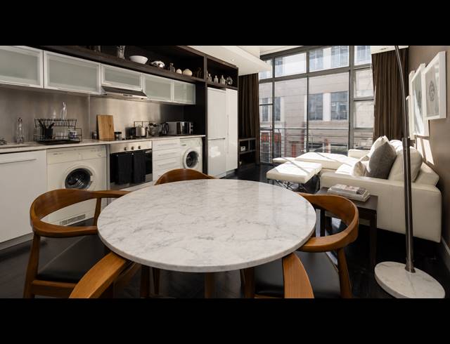 1 BEDROOM APARTMENT TO LET IN CAPE TOWN CITY CENTRE